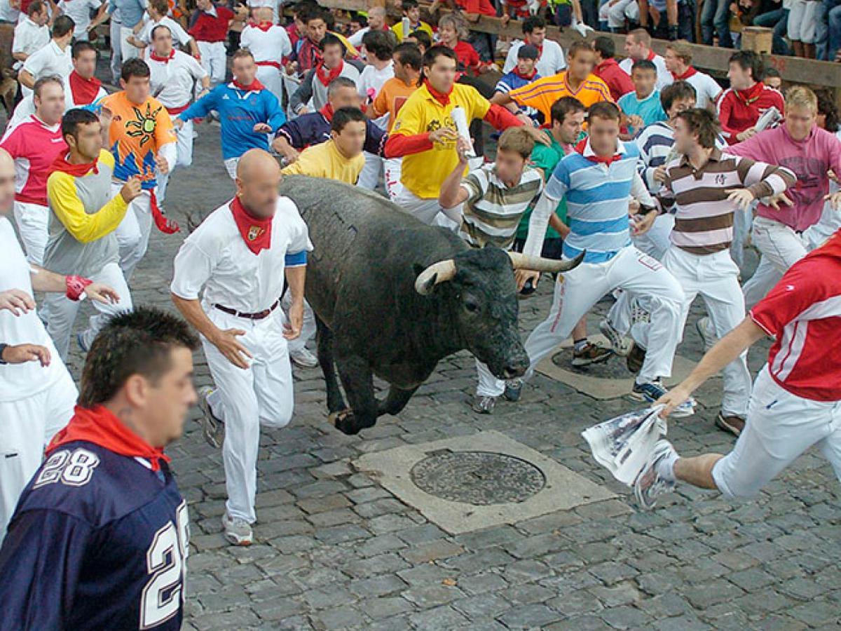 Met Pamplona Hotel Eksteriør billede