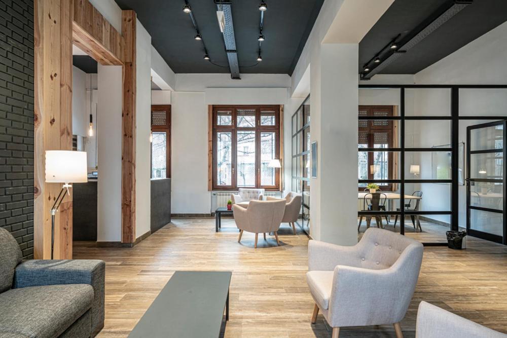 Met Pamplona Hotel Eksteriør billede