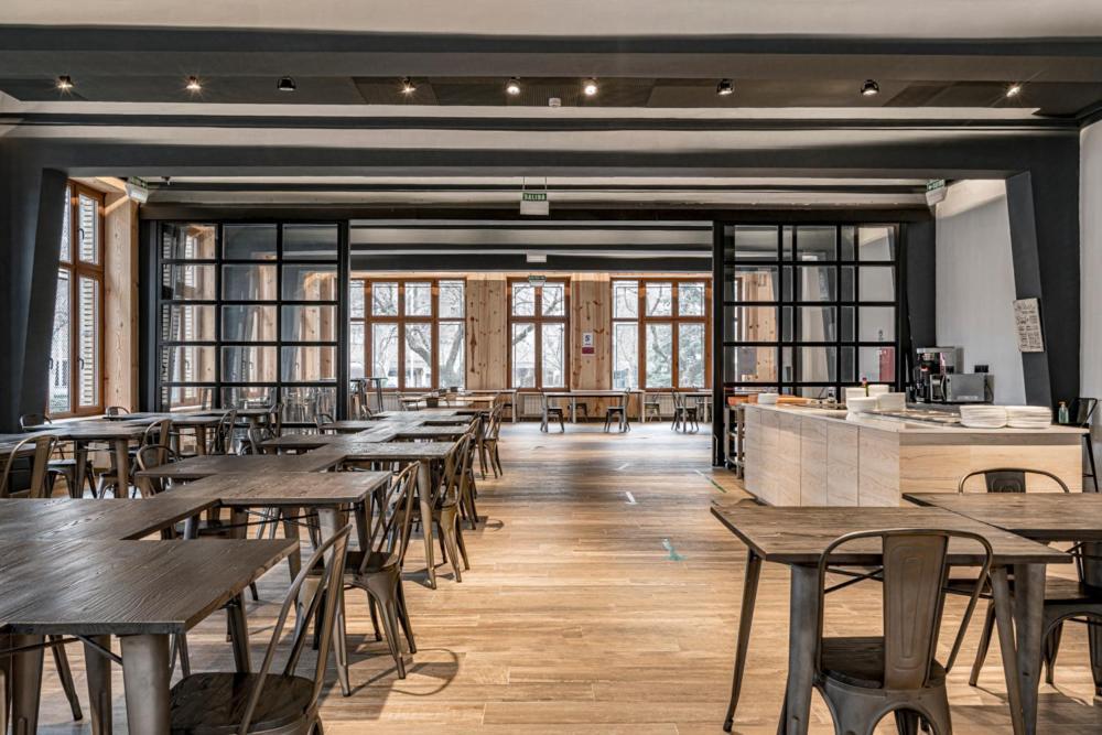 Met Pamplona Hotel Eksteriør billede